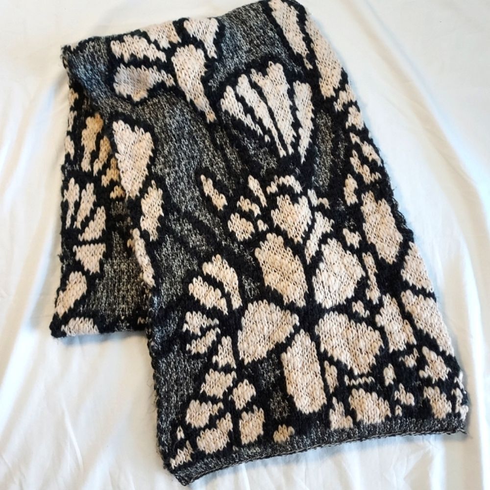Ana Maison Black Cream Floral Print Wool Acrylic Scarf
